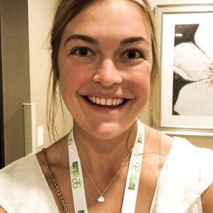 Meet your Posher, Holly